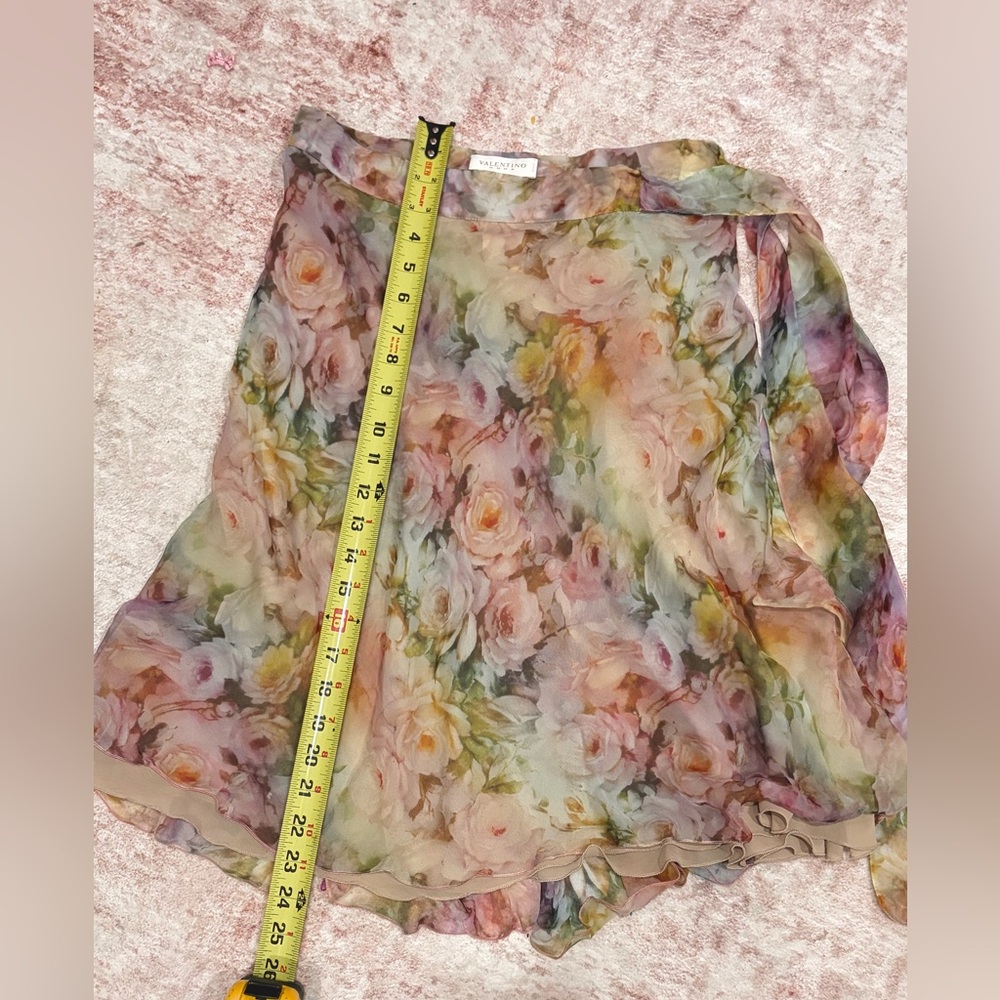 Valentino vintage flowy watercolor Floral Silk Skirt soft luxury romantic garden - Picture 15 of 16
